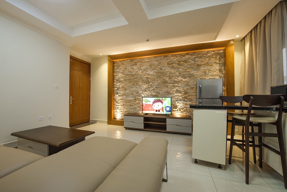 Apartment, 2 Bedrooms - Photo 8