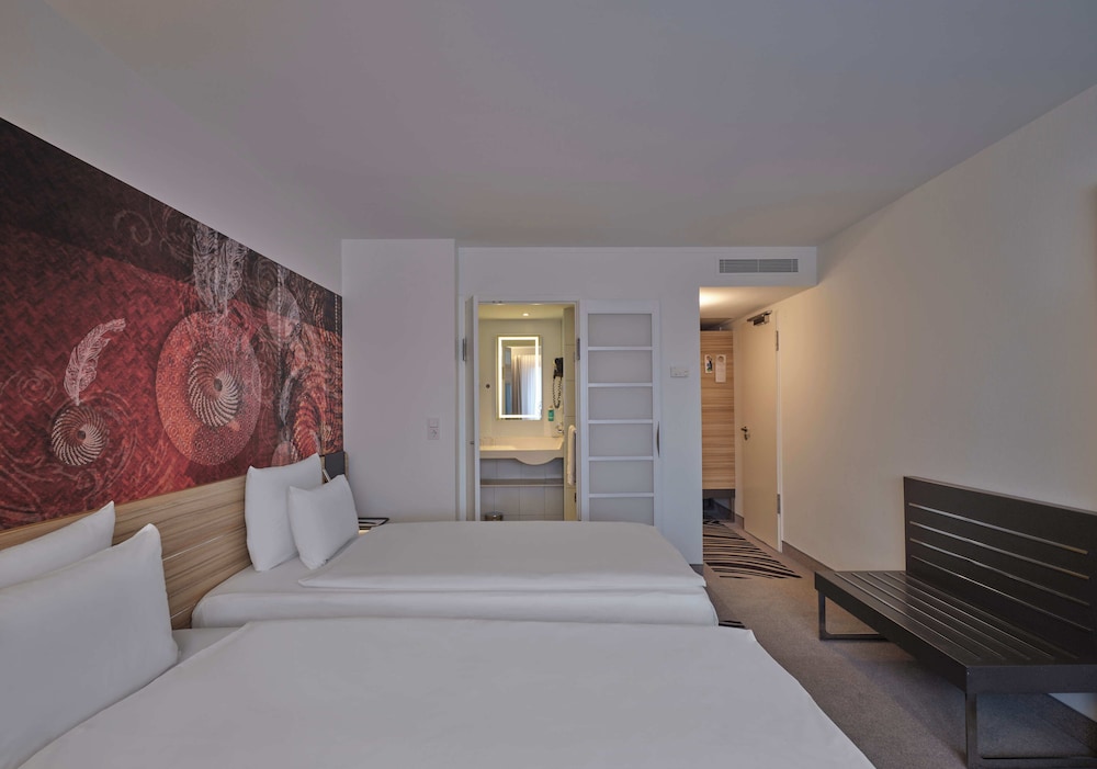 Standard Twin Room, 2 Twin Beds - Photo 2