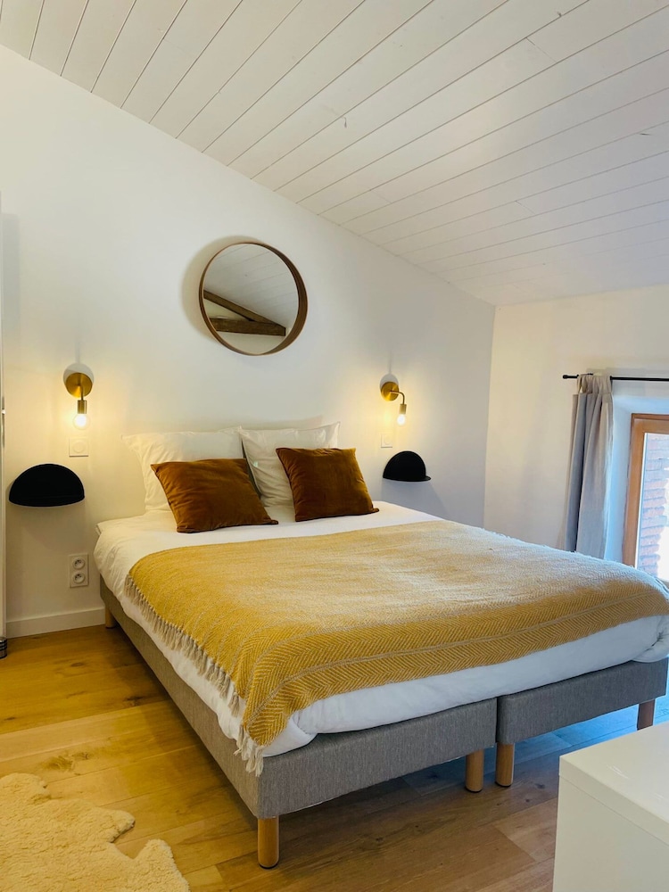 Deluxe Room, Garden View