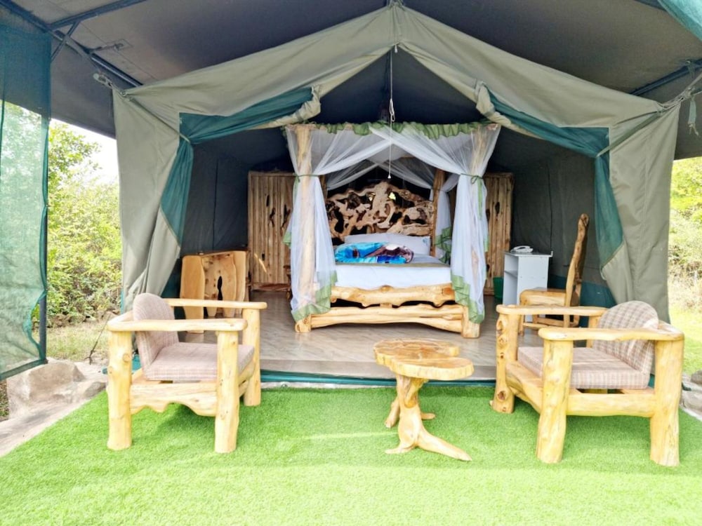 Luxury Tent