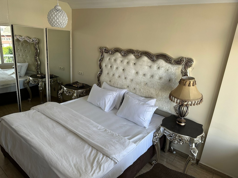 Standard Single Room, 1 Queen Bed, City View - Photo 13