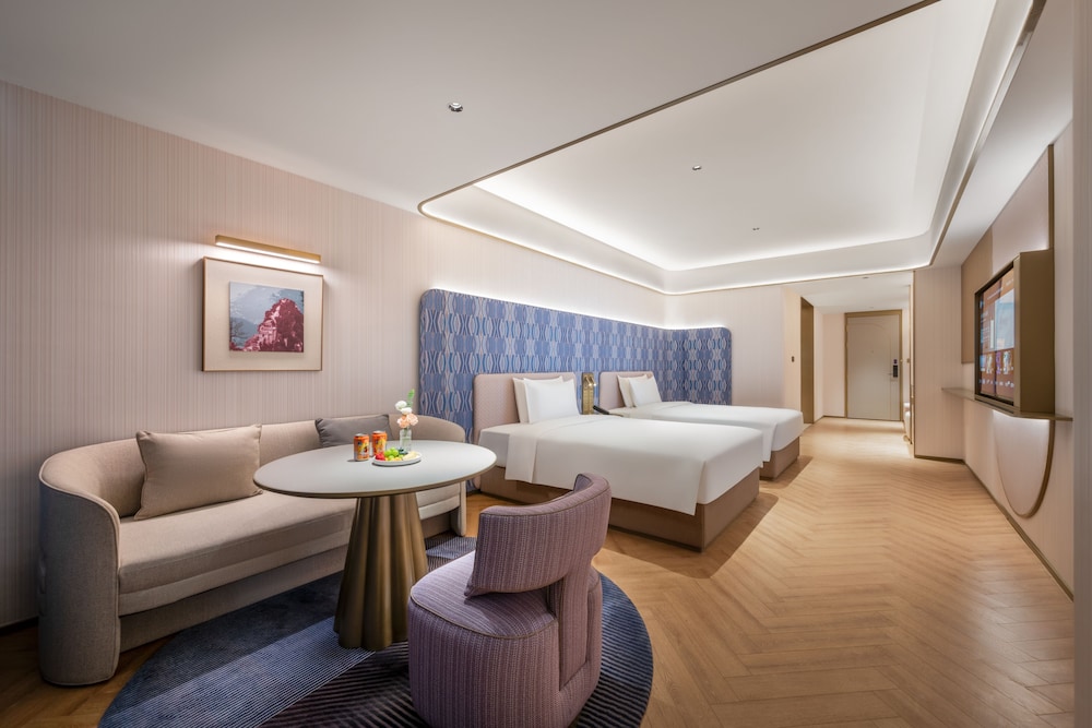 Basic Twin Room, City View