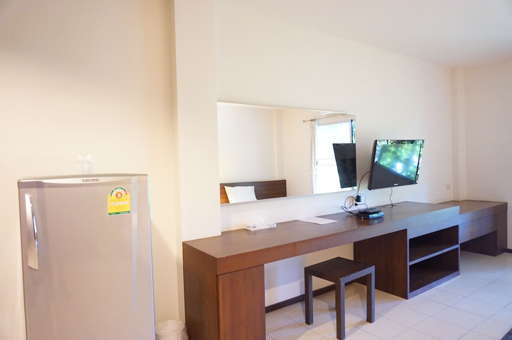 Deluxe Twin Room photo 3