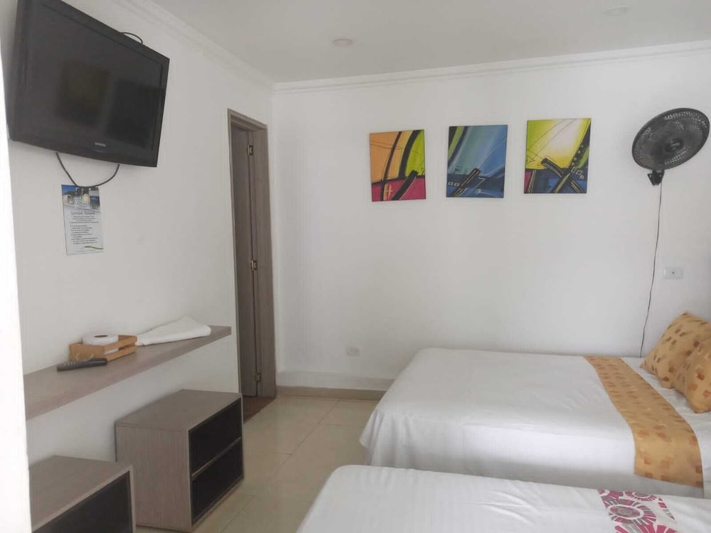 Standard Double or Twin Room photo 2