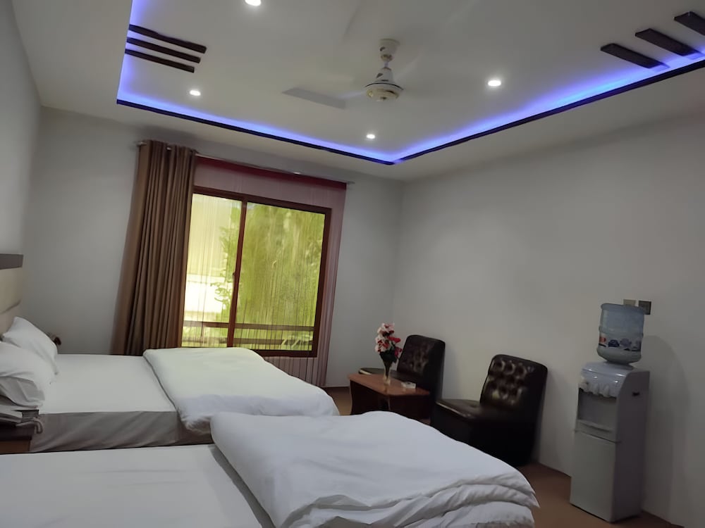 Deluxe Triple Room photo 3