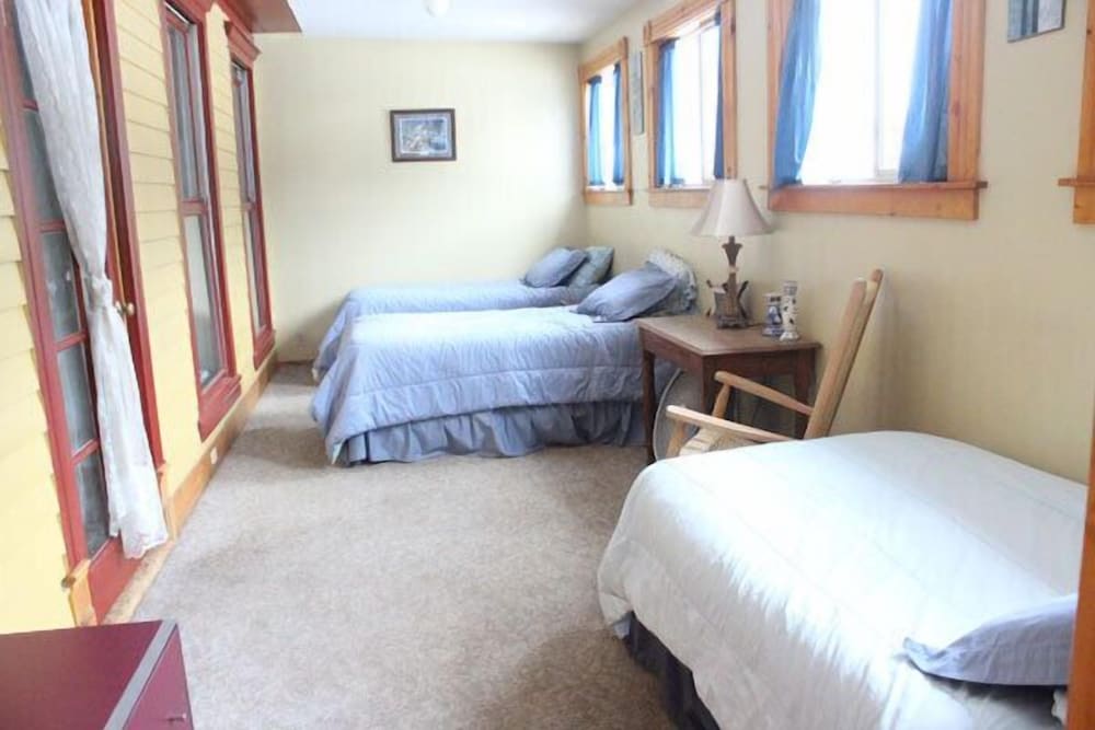 Kendall Suite
