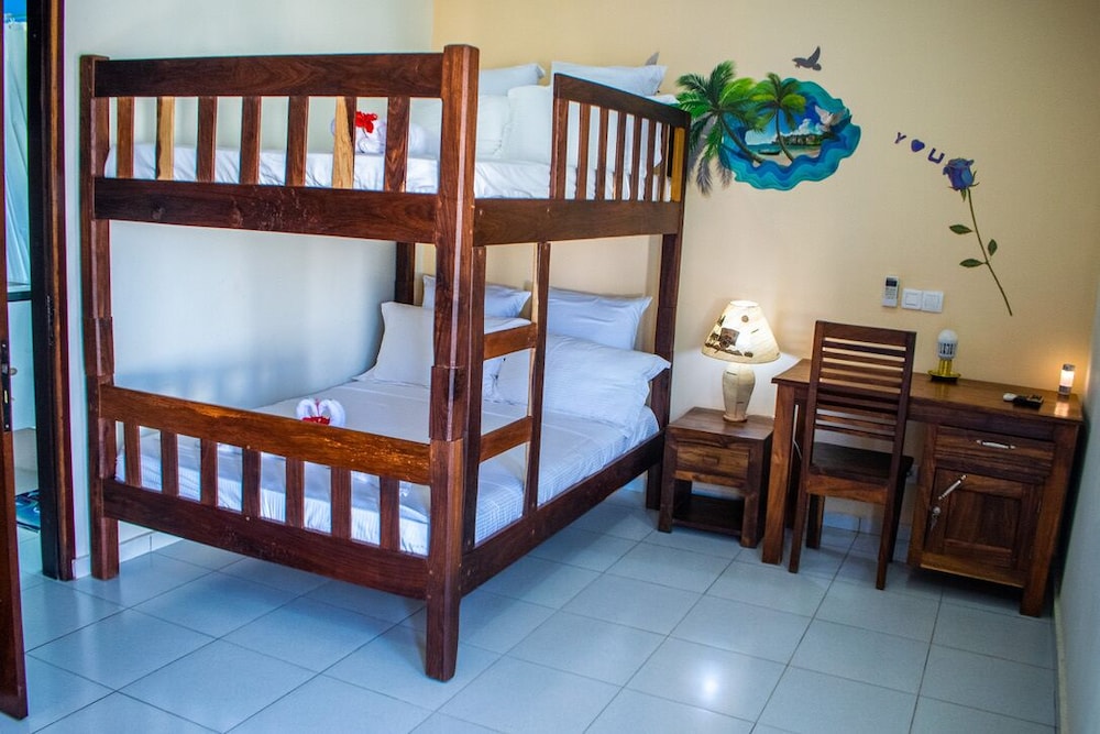 Family Quadruple Room photo 2
