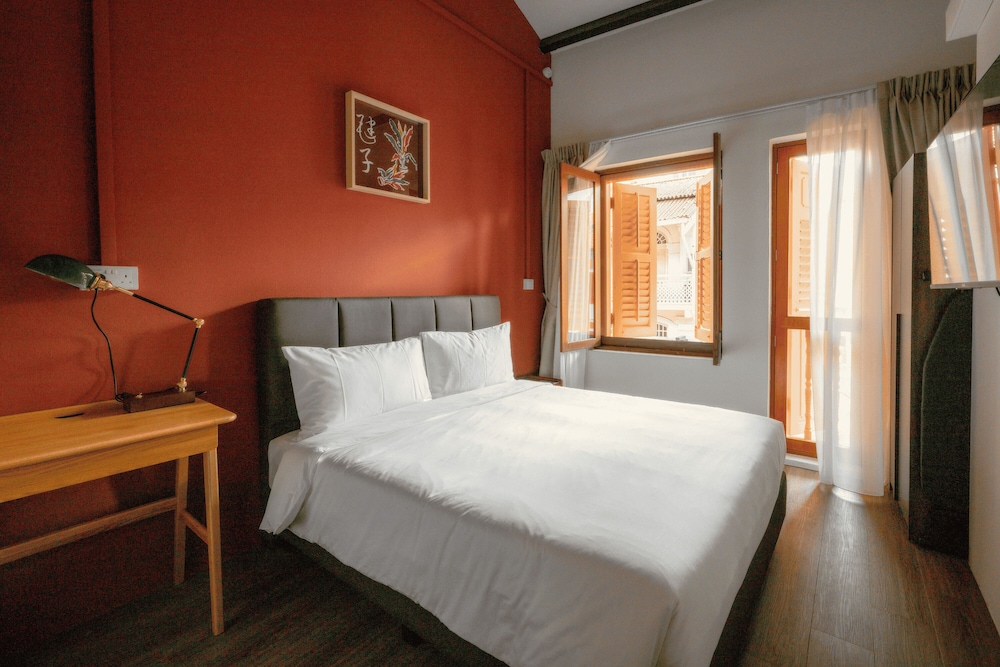 Premier Room, 1 Queen Bed photo 3