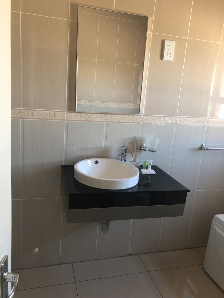 Executive Double Room, 1 King Bed, Non Smoking photo 3