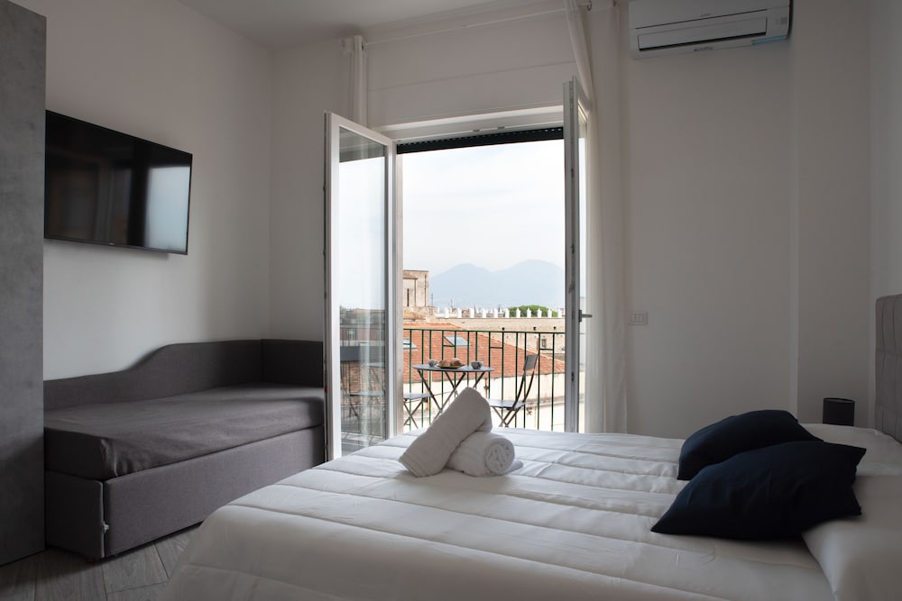Elite Room