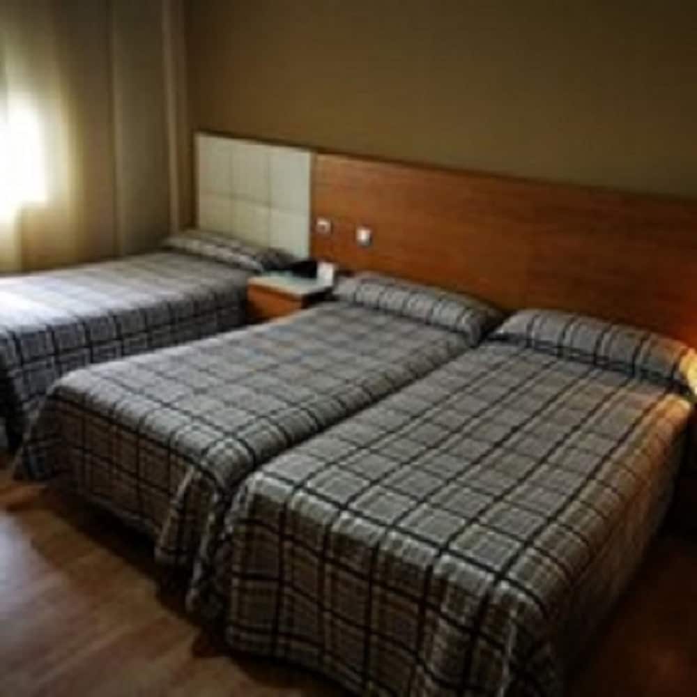 Basic Triple Room - Photo 5