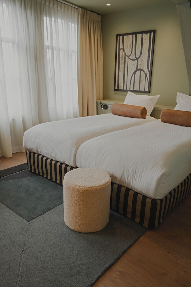 Deluxe Twin Room (Luxe Grachtenkamer)