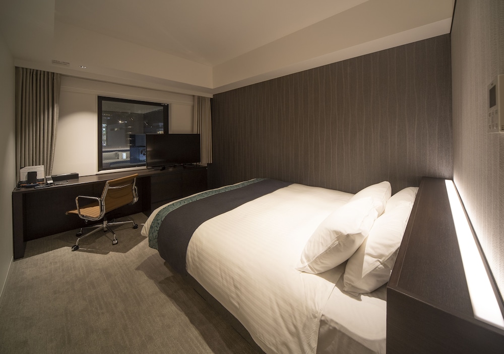 Standard Double Room, Non Smoking (18 square meters)