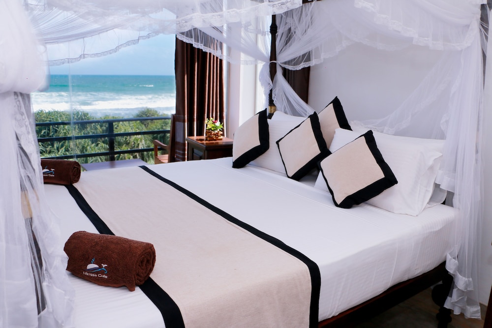 Deluxe Double Room, 1 King Bed, Balcony photo 1