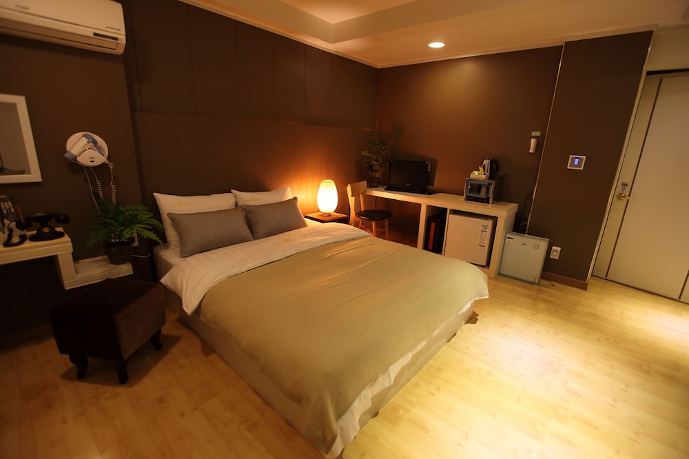 [Event] Deluxe Double Room - Breakfast not included