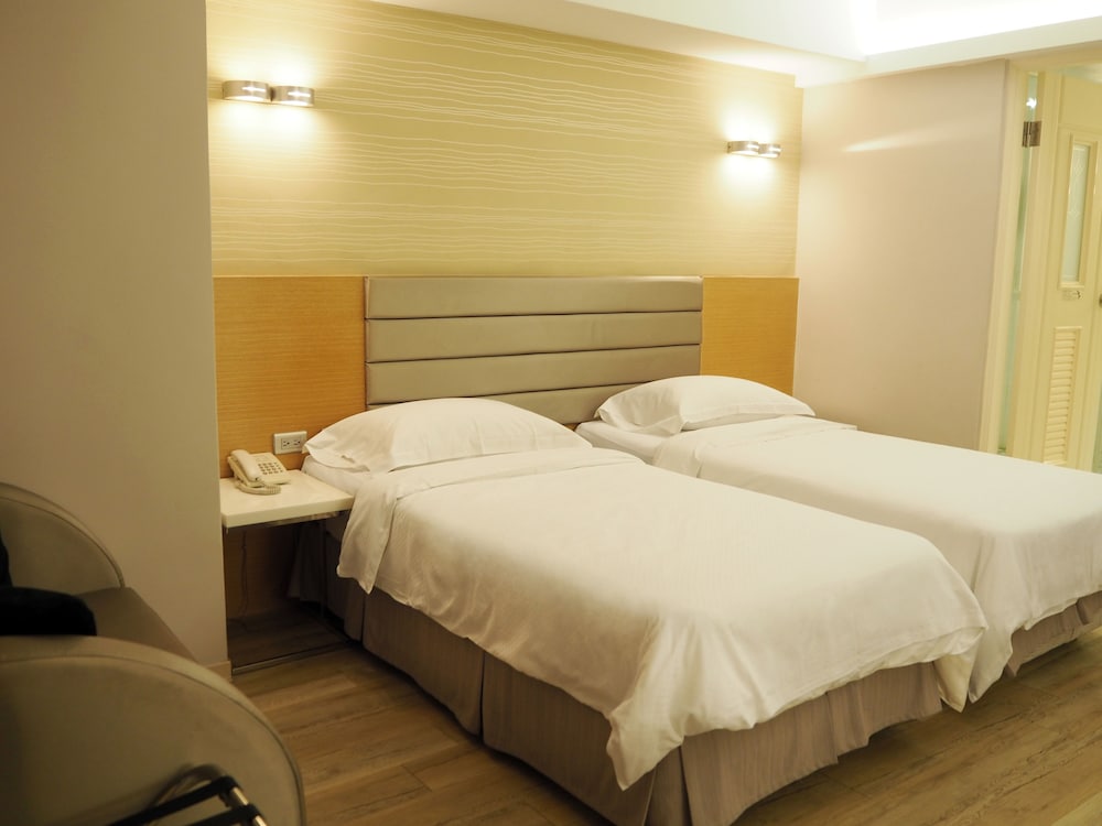 Business Twin Room, 2 Twin Beds photo 3