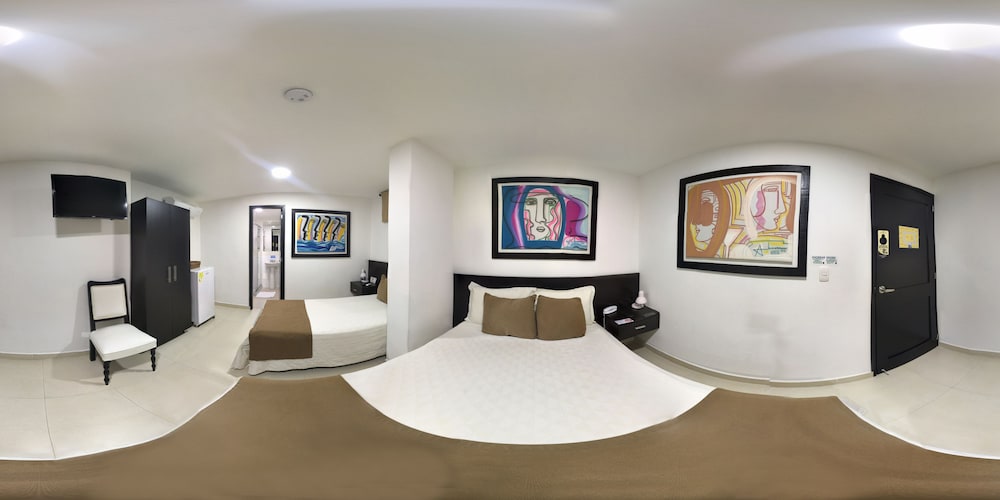 Superior Triple Room photo 3
