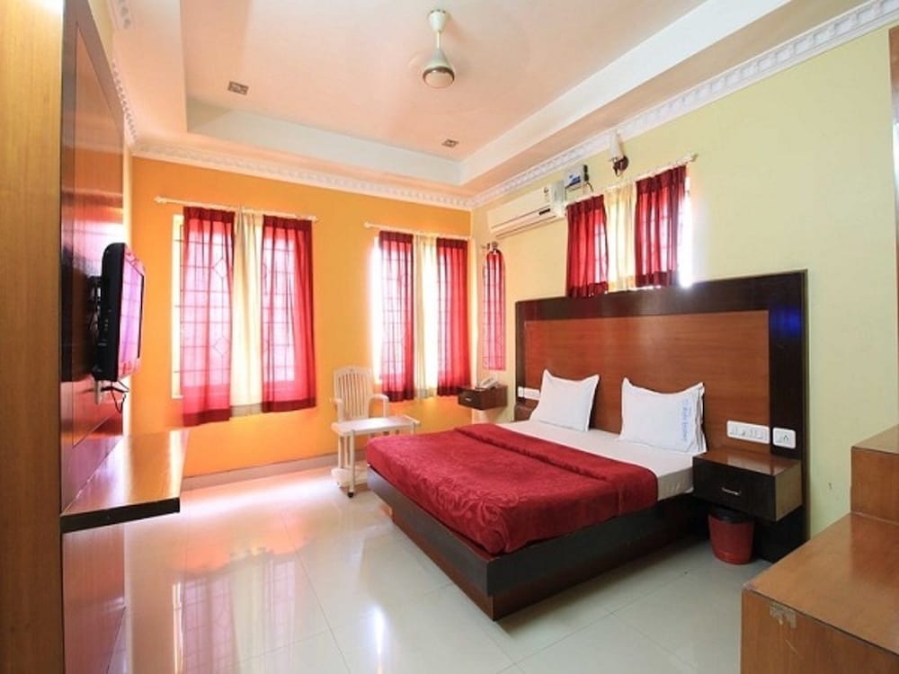 Deluxe Double Non Ac Room