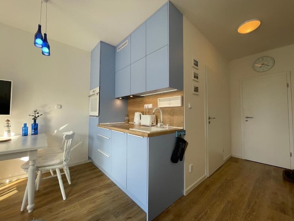 Standard Apartment, Patio (AP 12) photo 3