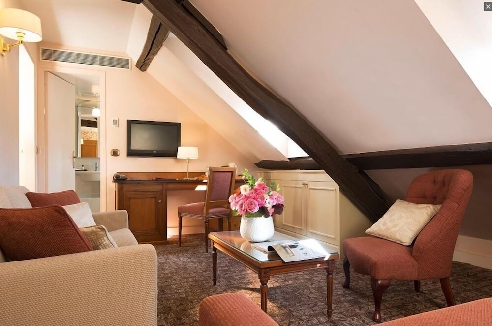 Suite photo 1