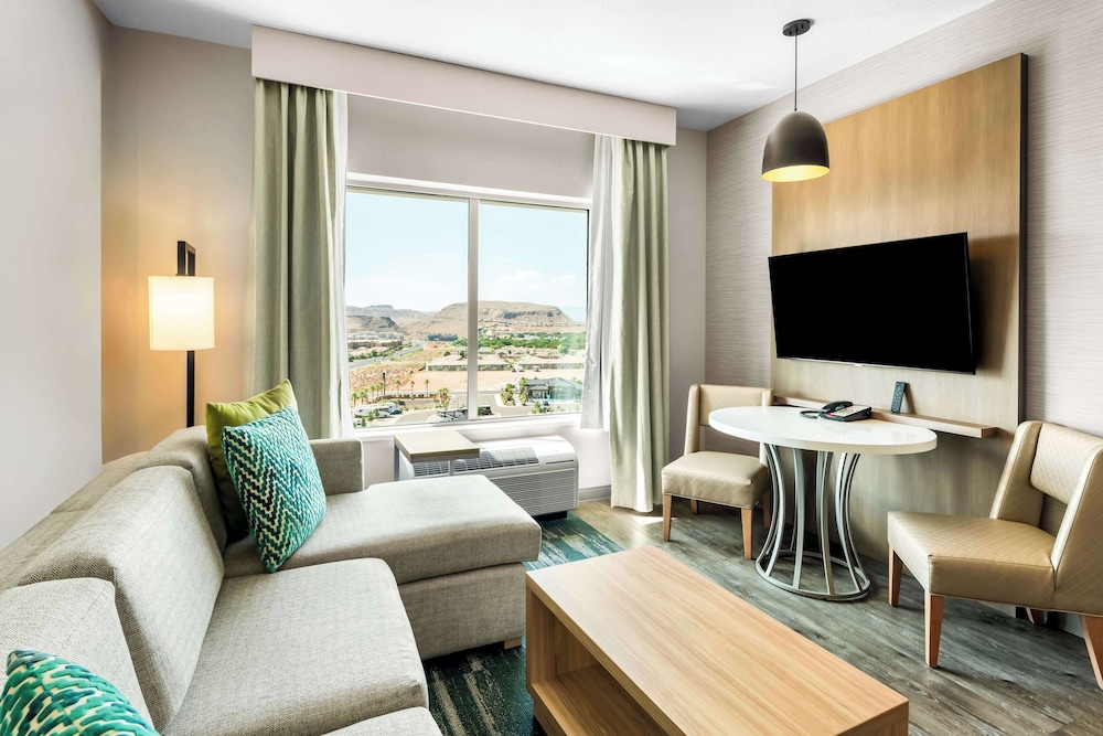Suite, Multiple Beds, Accessible, Non Smoking (with Sofabed) - Photo 1