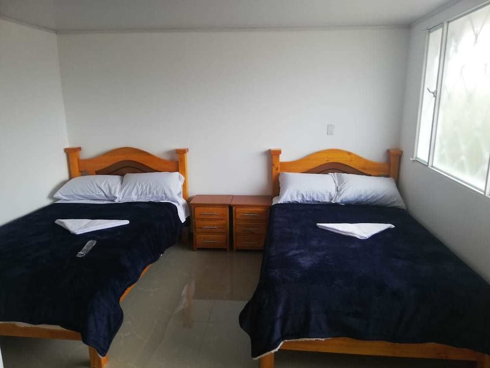 Basic Twin Room photo 1