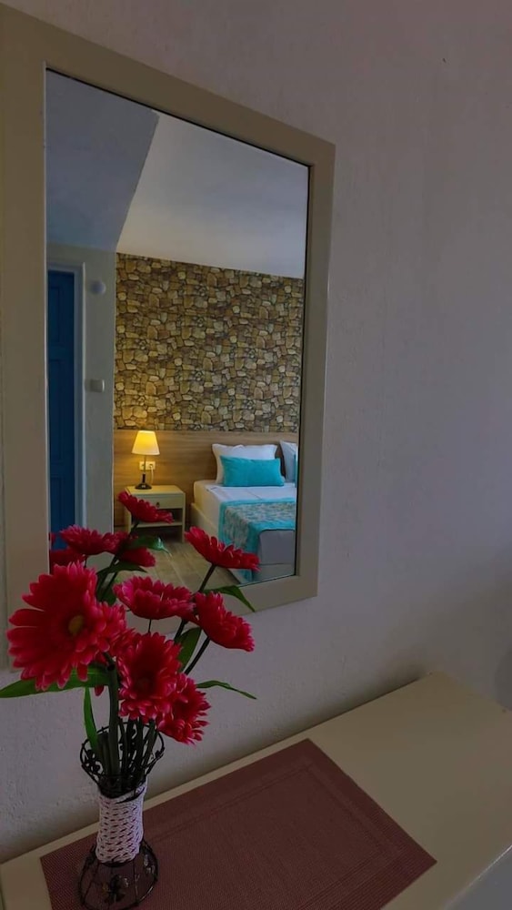 Standard Double Or Twin Room, Sea View photo 2