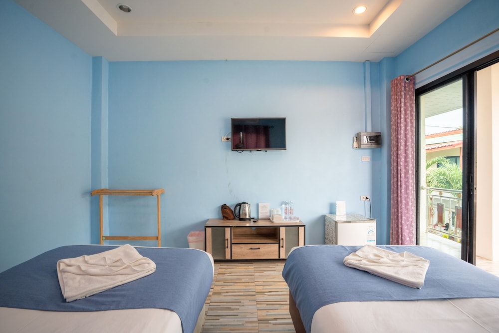 Standard Twin Room, Garden View photo 3