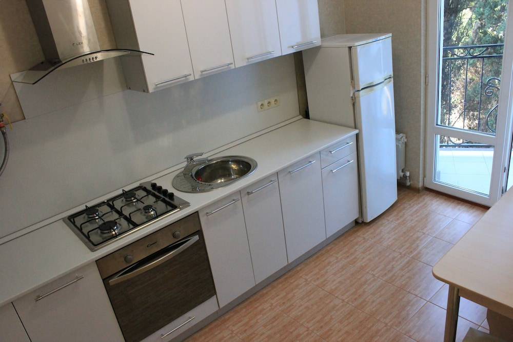 Apartment photo 2
