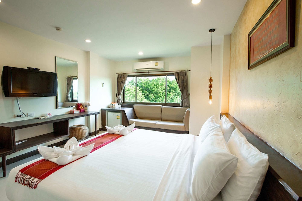 Superior King Room - Photo 5