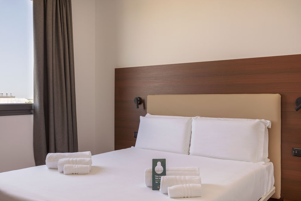 Superior Double Room, Non Smoking photo 2