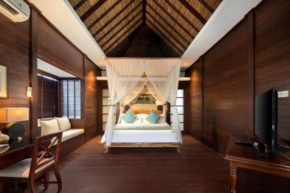 One Bedroom Wooden Pool Villa with Boat Return Transfer and Shuttle Denpasar - Sanur - Denpasar photo 2