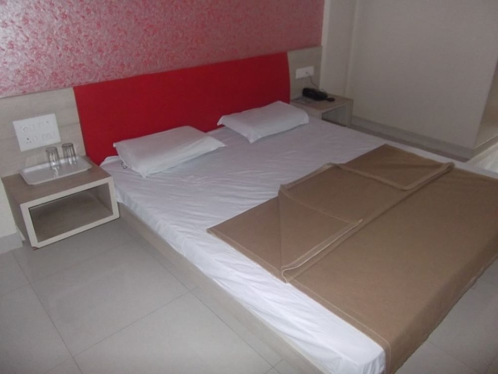 Deluxe Room Non Ac