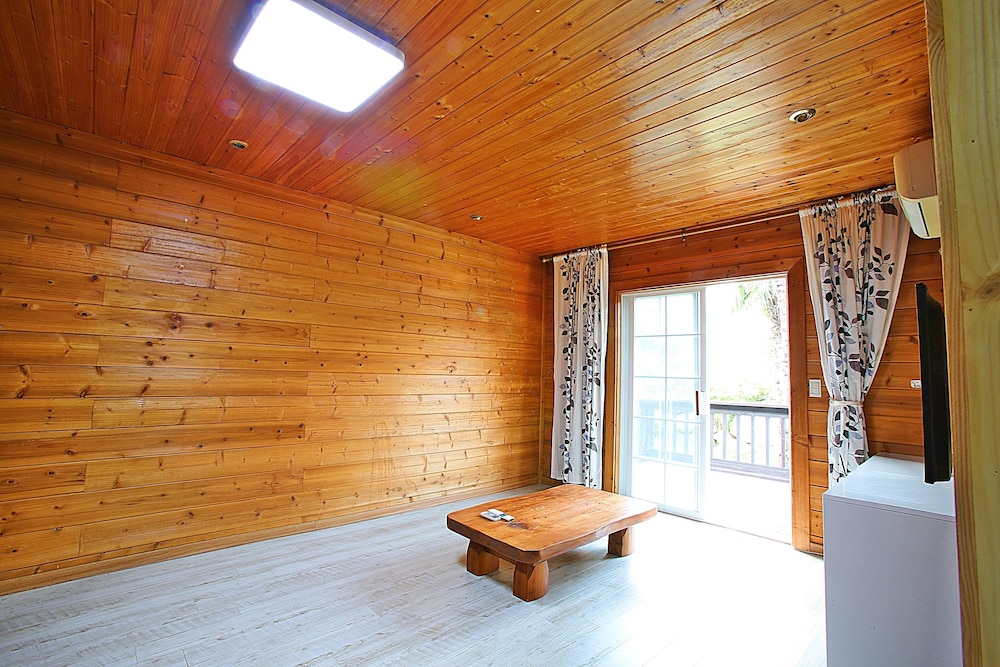 Cabin, 2 Bedrooms (30 Pyeong) photo 3