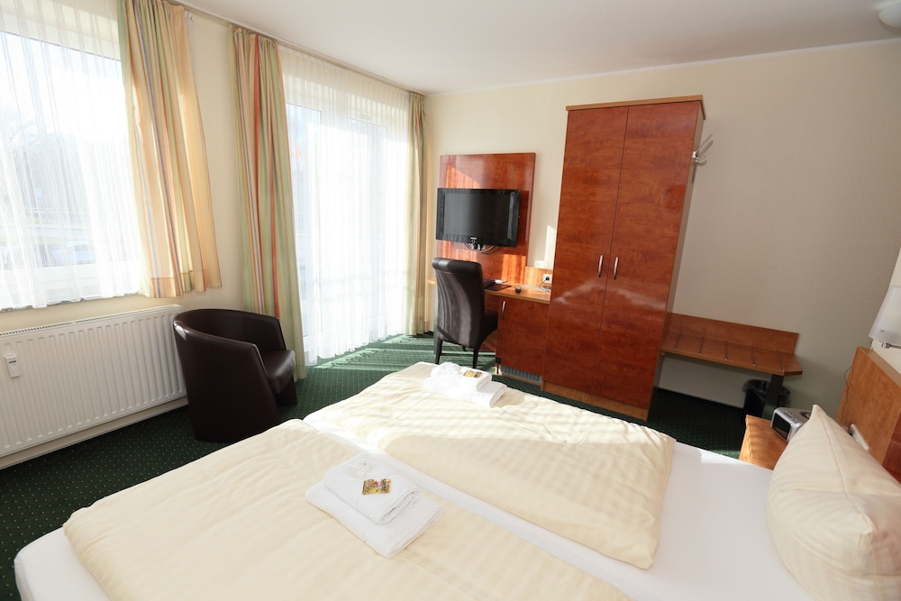 Double Room - Photo 3