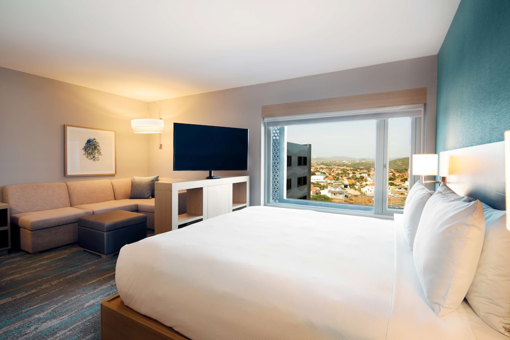 Room, 1 King Bed with Sofa bed (Specialty) - Photo 7