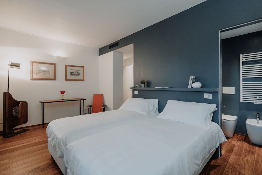 Room photo 1