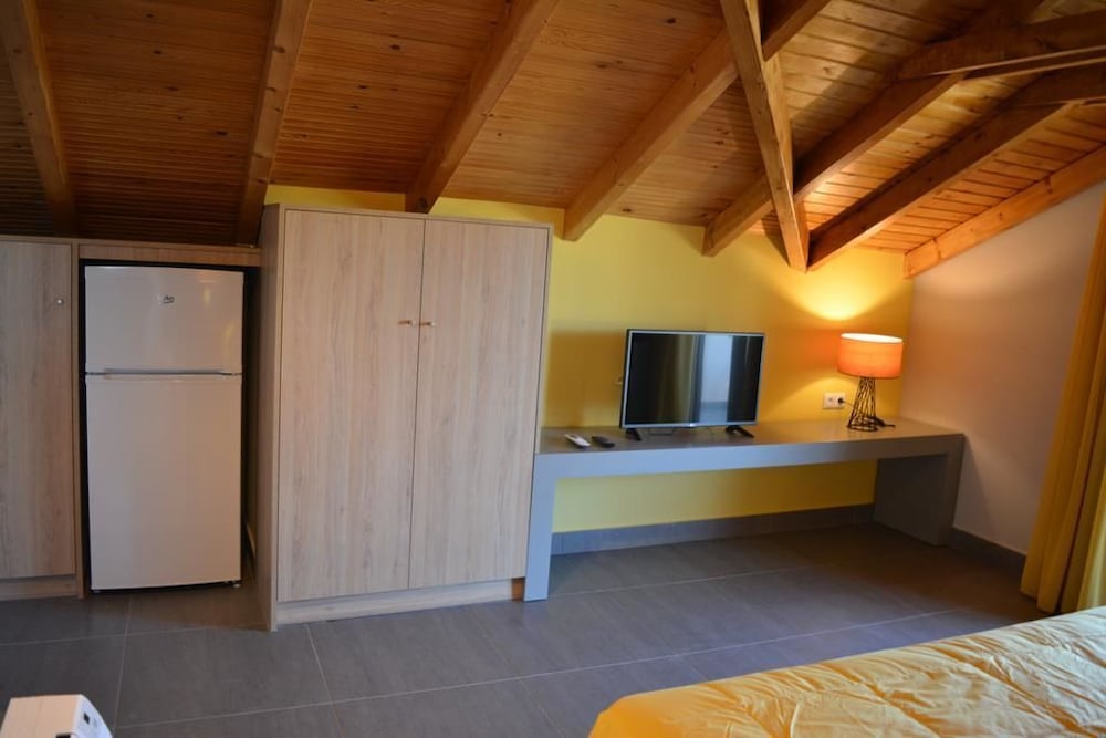 Double Room (Attic) photo 3
