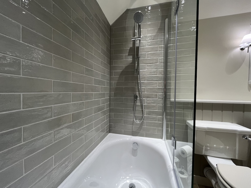 Classic House, Ensuite - Photo 20