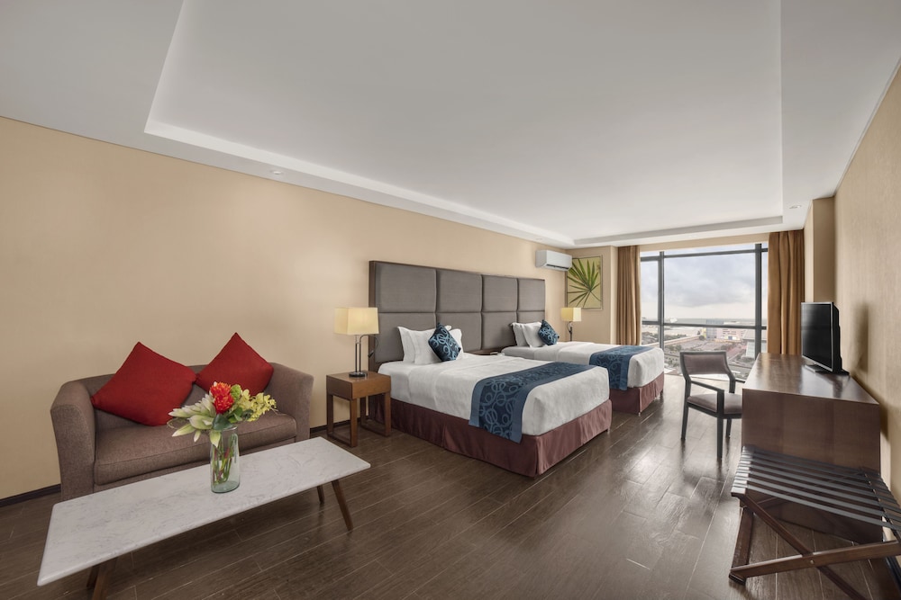 Premiere Twin Room photo 3