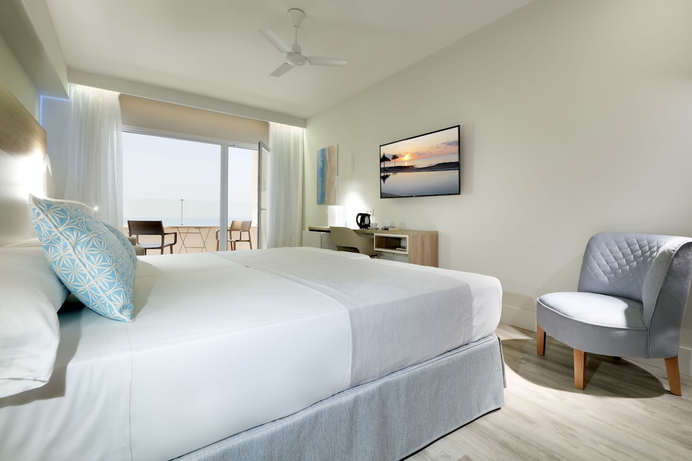Grand Double Room, Terrace, Sea View (2 adults + 2 children) - Photo 3