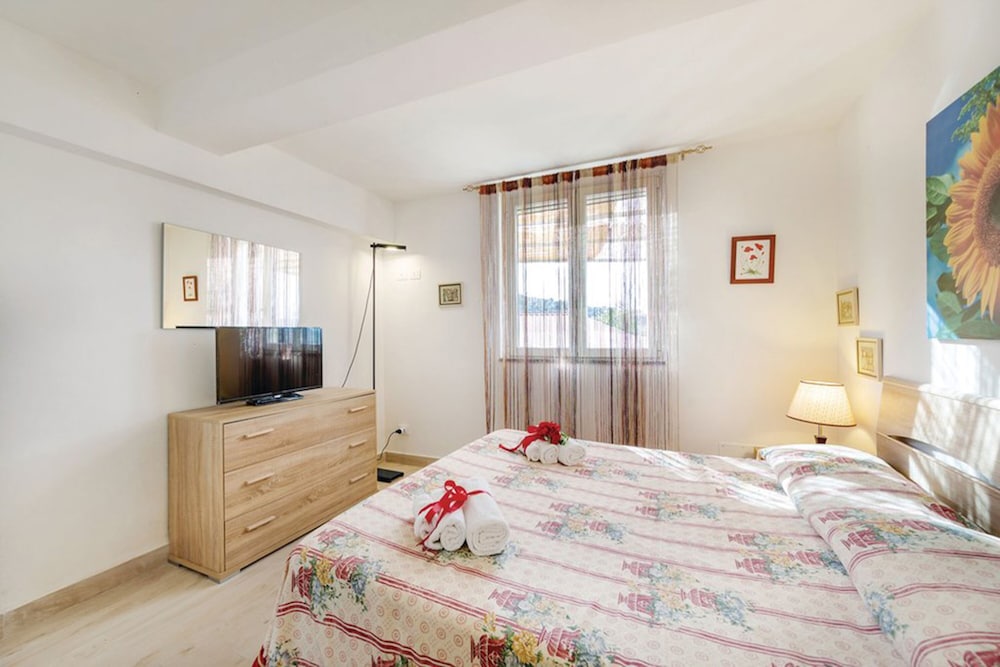 Family Apartment, 1 Bedroom (Beautiful Cozy Apt Terrace Shared) photo 3