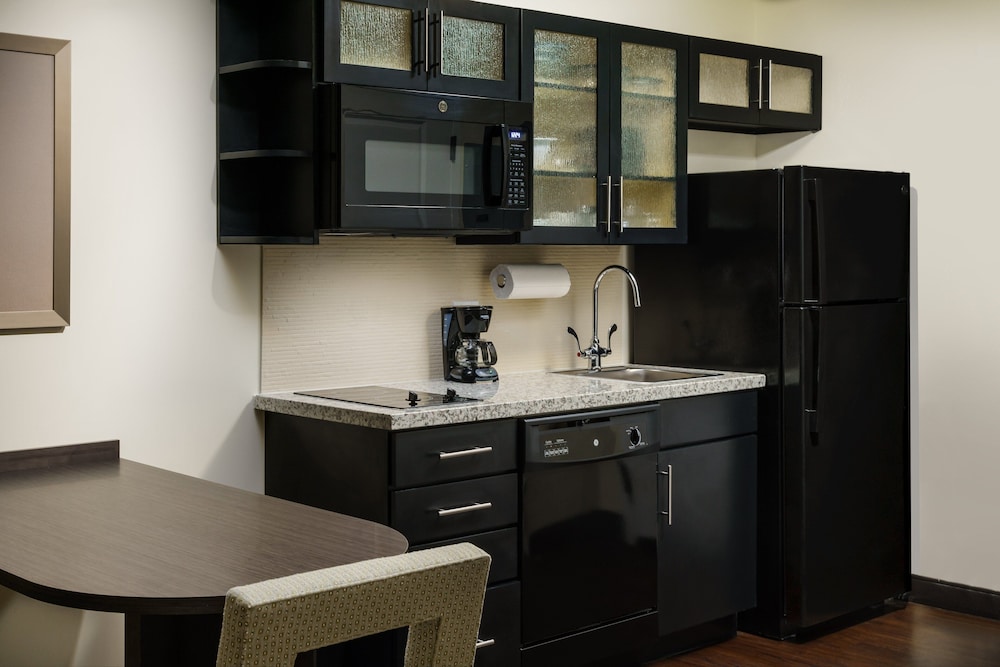 Suite, Multiple Beds, Accessible (Communications Accessible) thumbnail 6