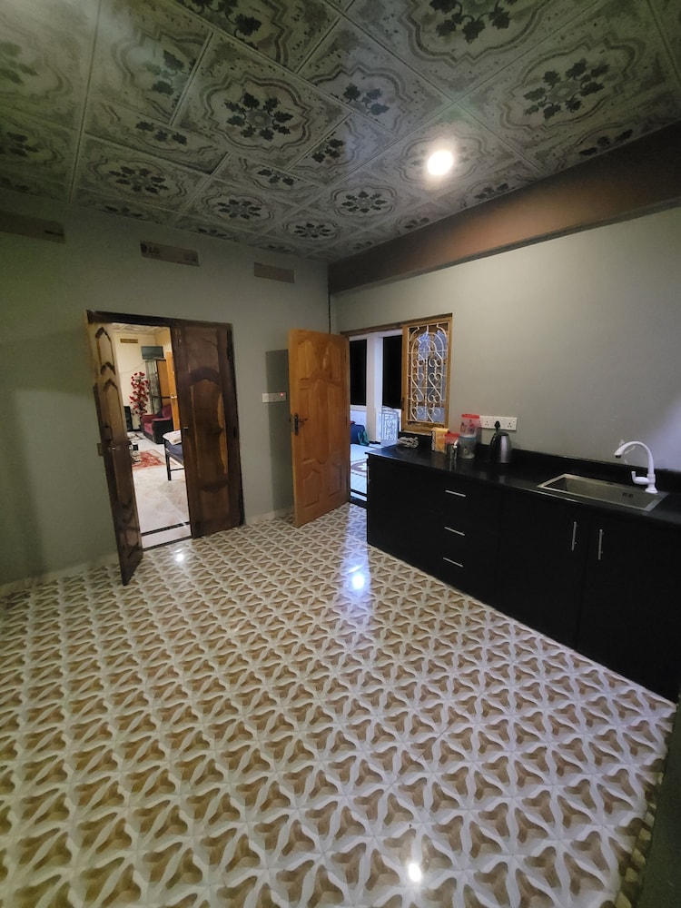 House photo 2