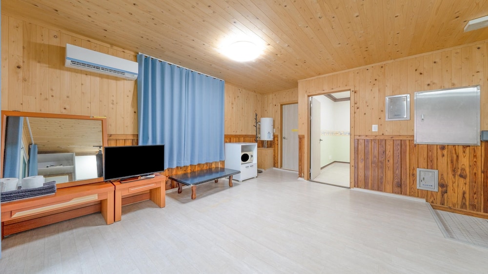 Basic Room, 1 Bedroom (Chamnamu(PET)) photo 1