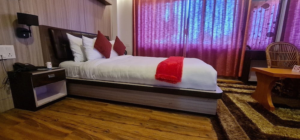 Deluxe Double Room photo 2