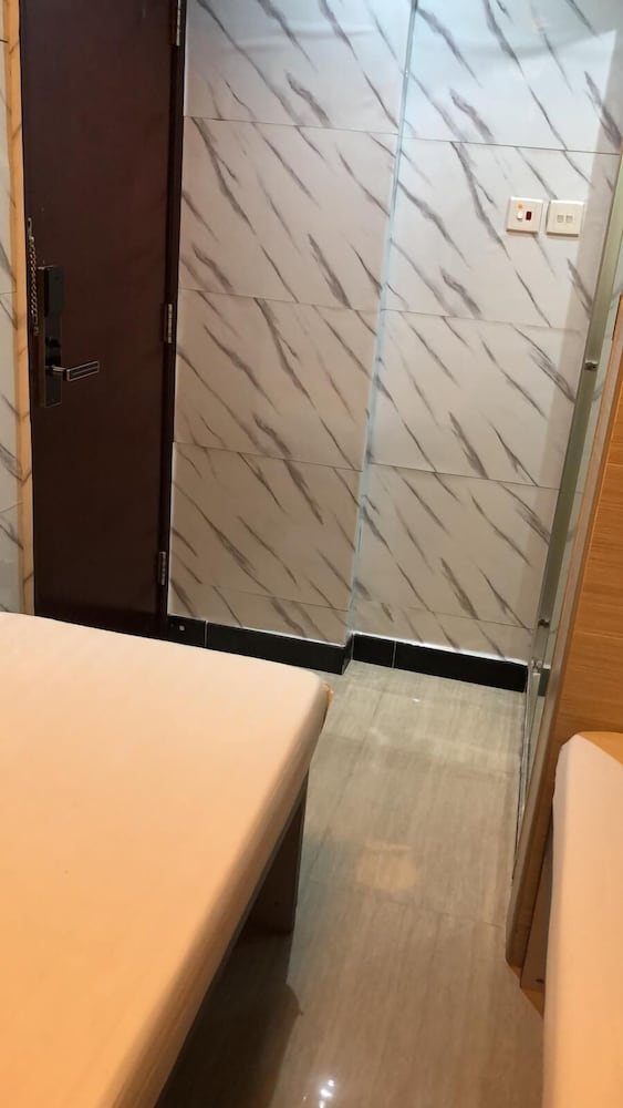 Standard Double Room - Photo 2