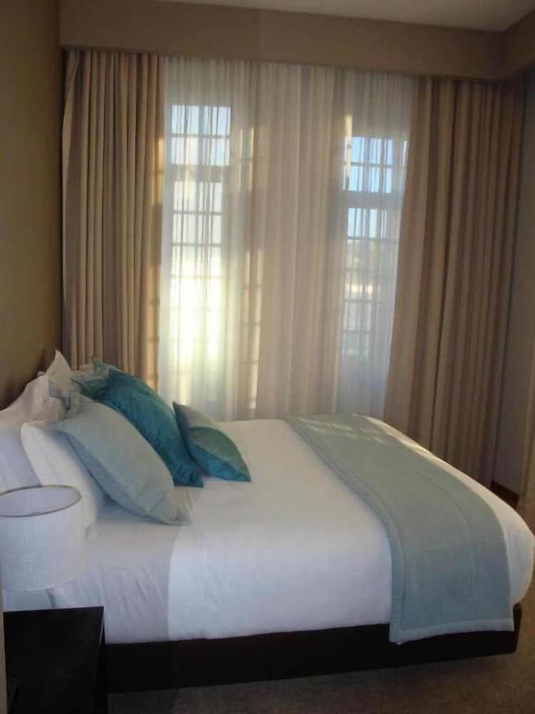 Junior Suite, Balcony, Canal View photo 3