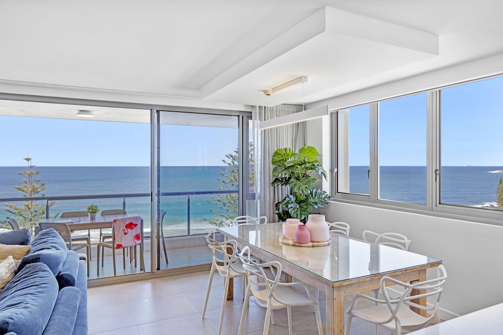 Superior Apartment, 2 Bedrooms, Ocean View photo 2
