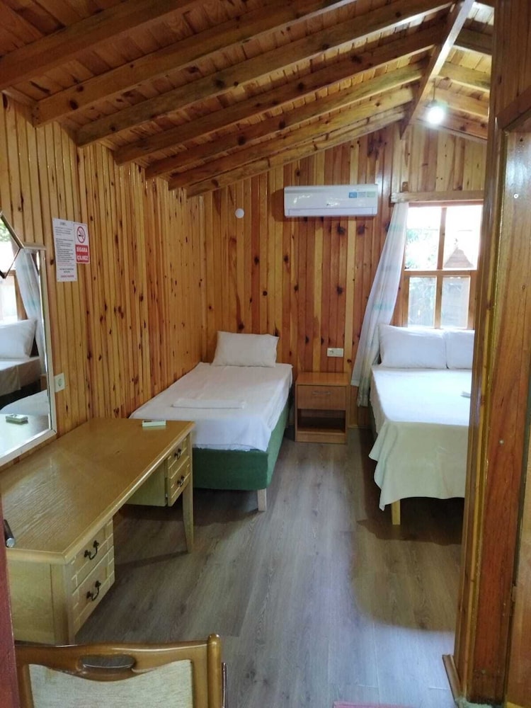 Standard Room photo 3
